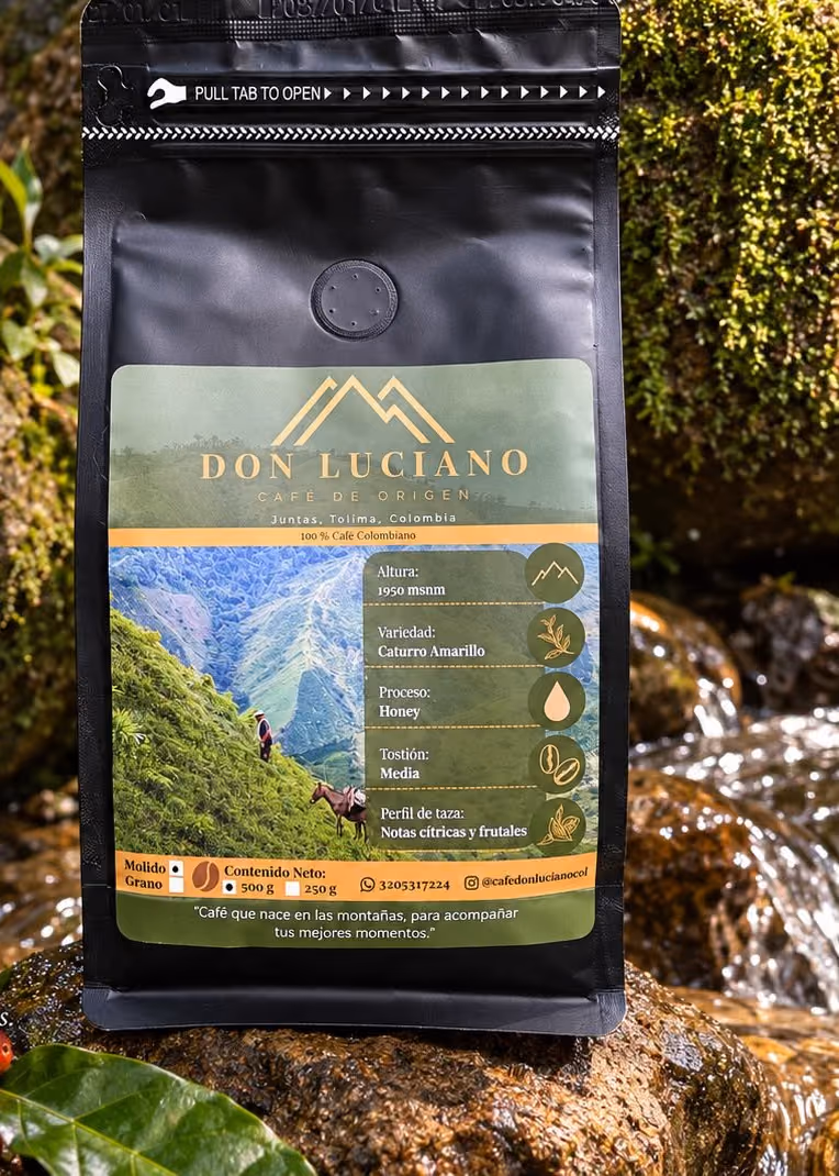 Bolsa de Café Don Luciano Honey: la etiqueta muestra altura, variedad, proceso, tostión y perfil de taza.